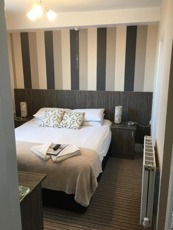 Glenheath Hotel Blackpool Esterno foto